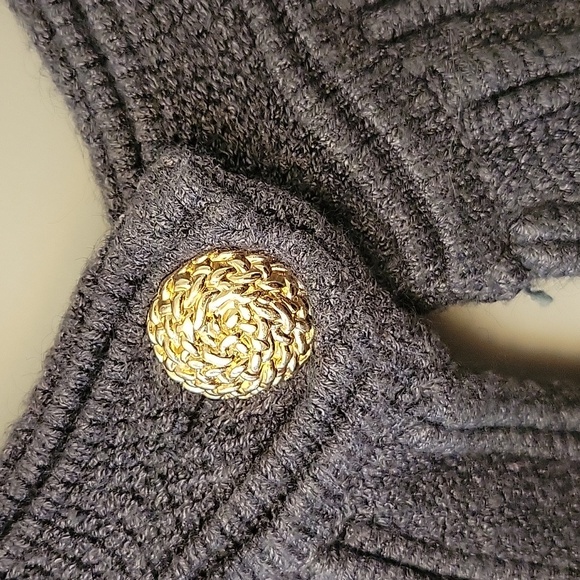 Cyrus Women's Grey Violet Rib Knit Cardigan NWT Size Medium - Picture 4 of 9